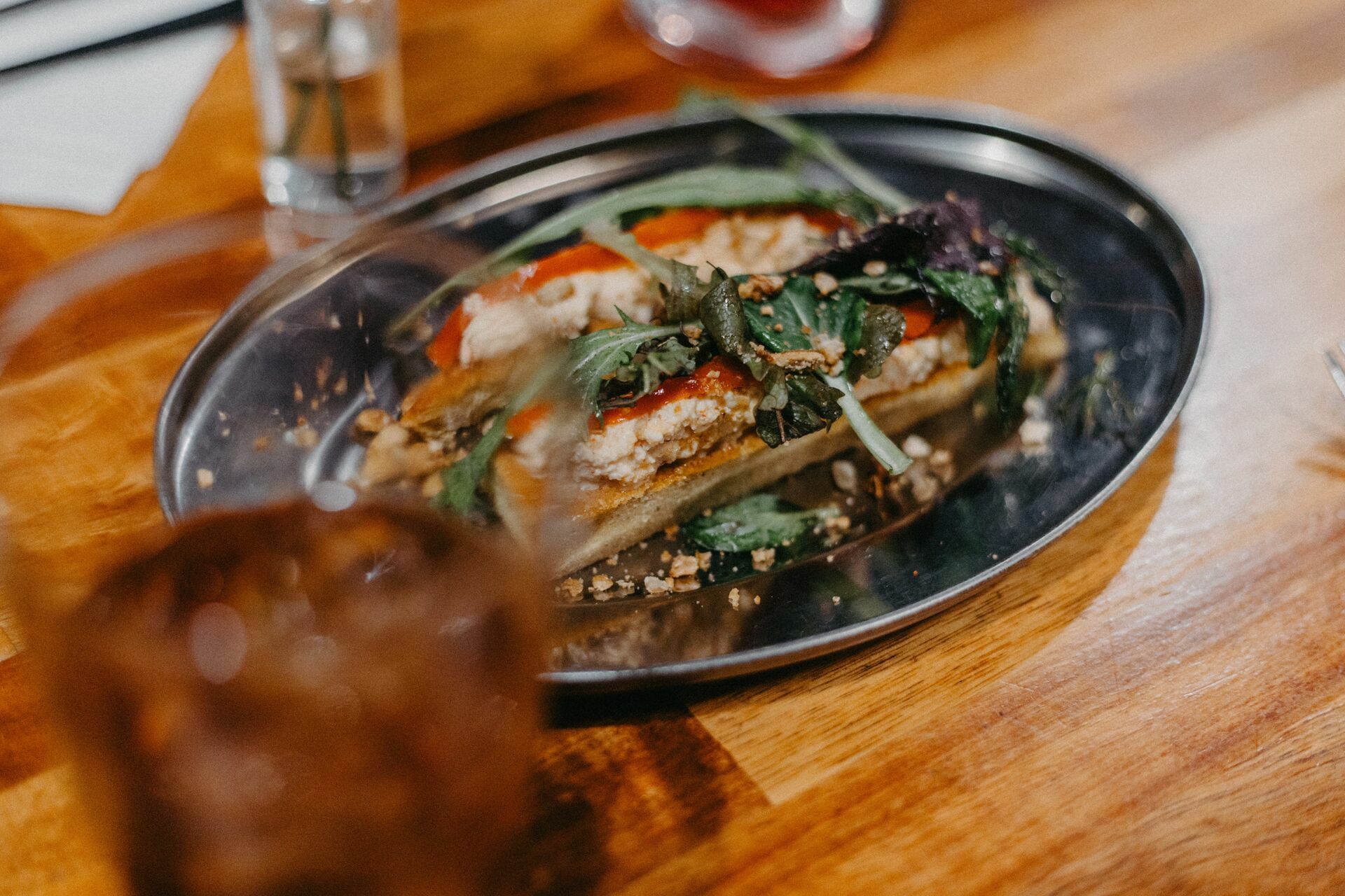 Foto Rolê Local: Uma noite gastronômica ao som de vinil em Vertiente - Bariloche. - Imagem 24