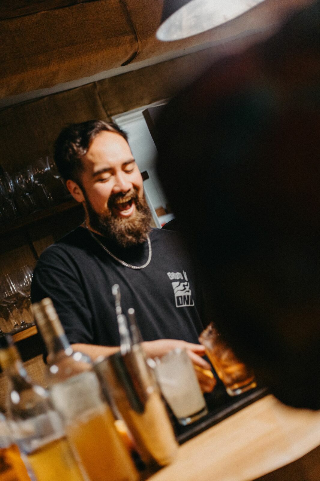 Foto Rolê Local: Uma noite gastronômica ao som de vinil em Vertiente - Bariloche. - Imagem 31